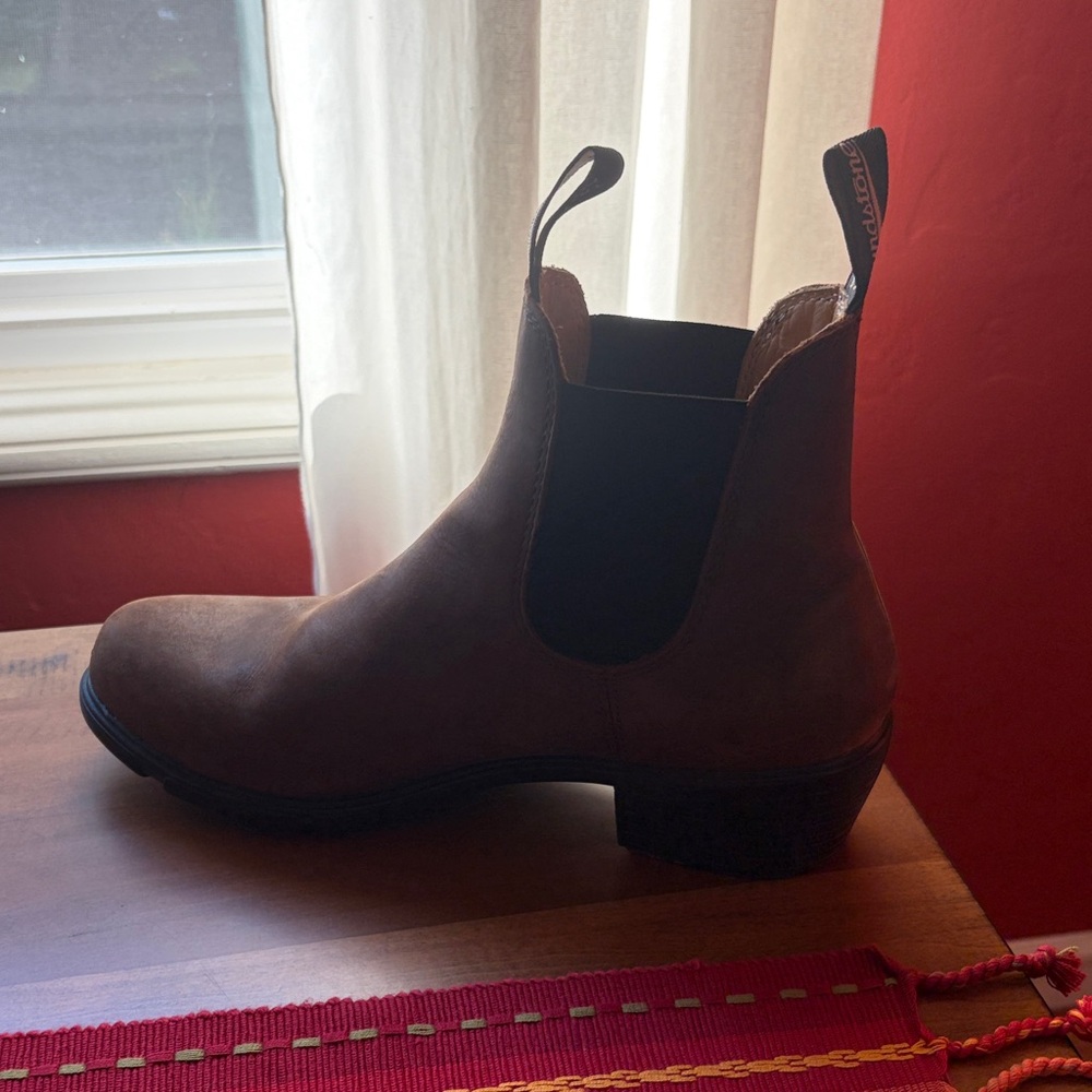 Blundstone Chestnut Leather Boots